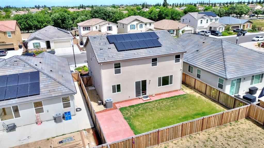 5439 Drawbridge Way, Riverbank, CA 95367
