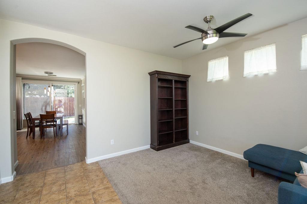 5414 Leandra Ct, Keyes, CA 95328