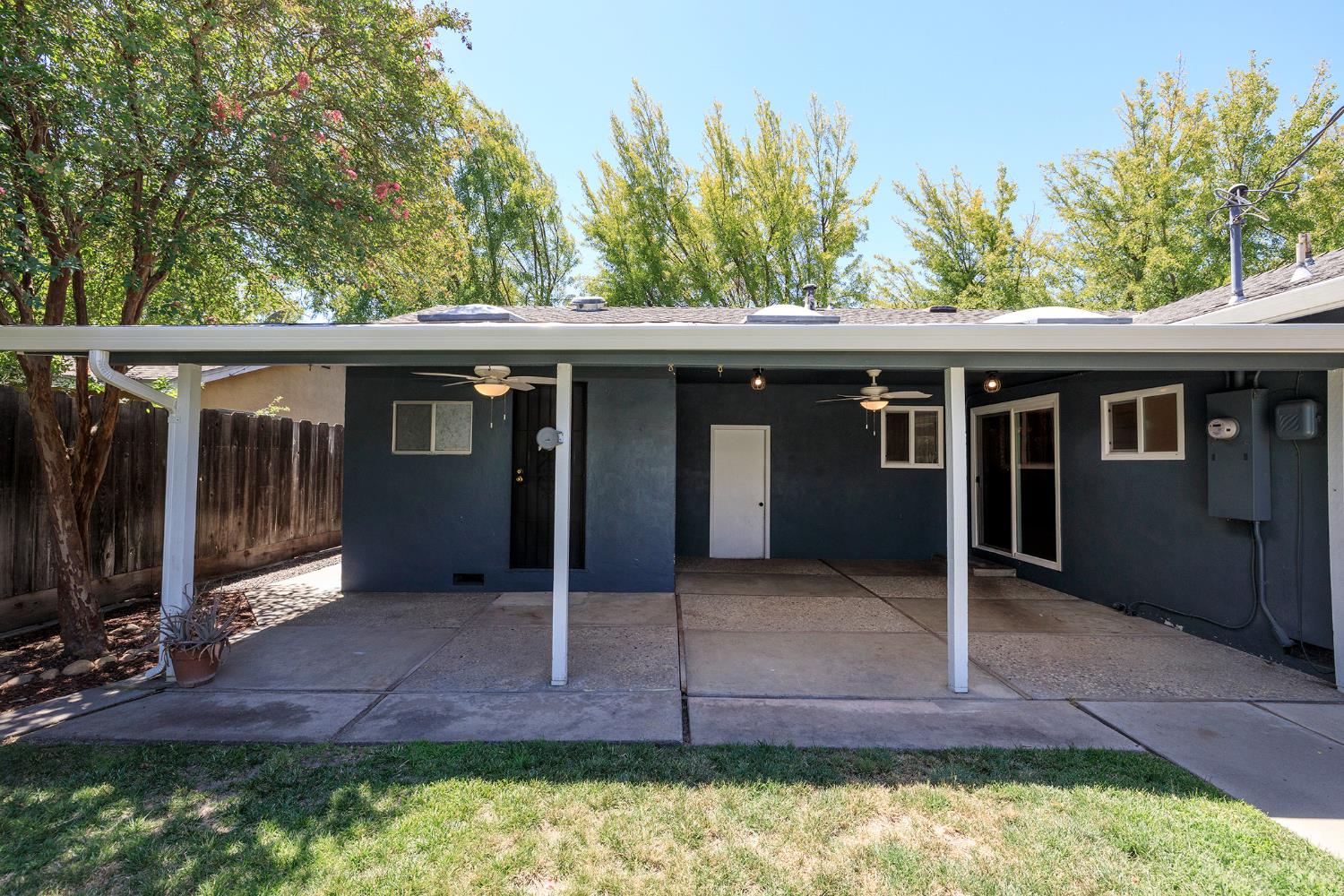 1618 Silkwood Dr, Modesto, CA 95350