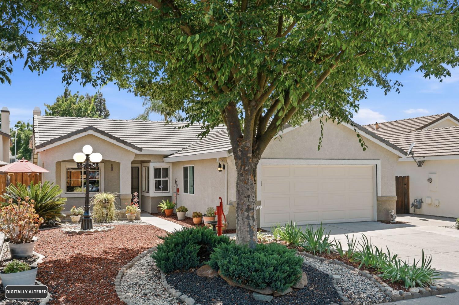 3720 Laurenburg Ave, Modesto, CA 95357