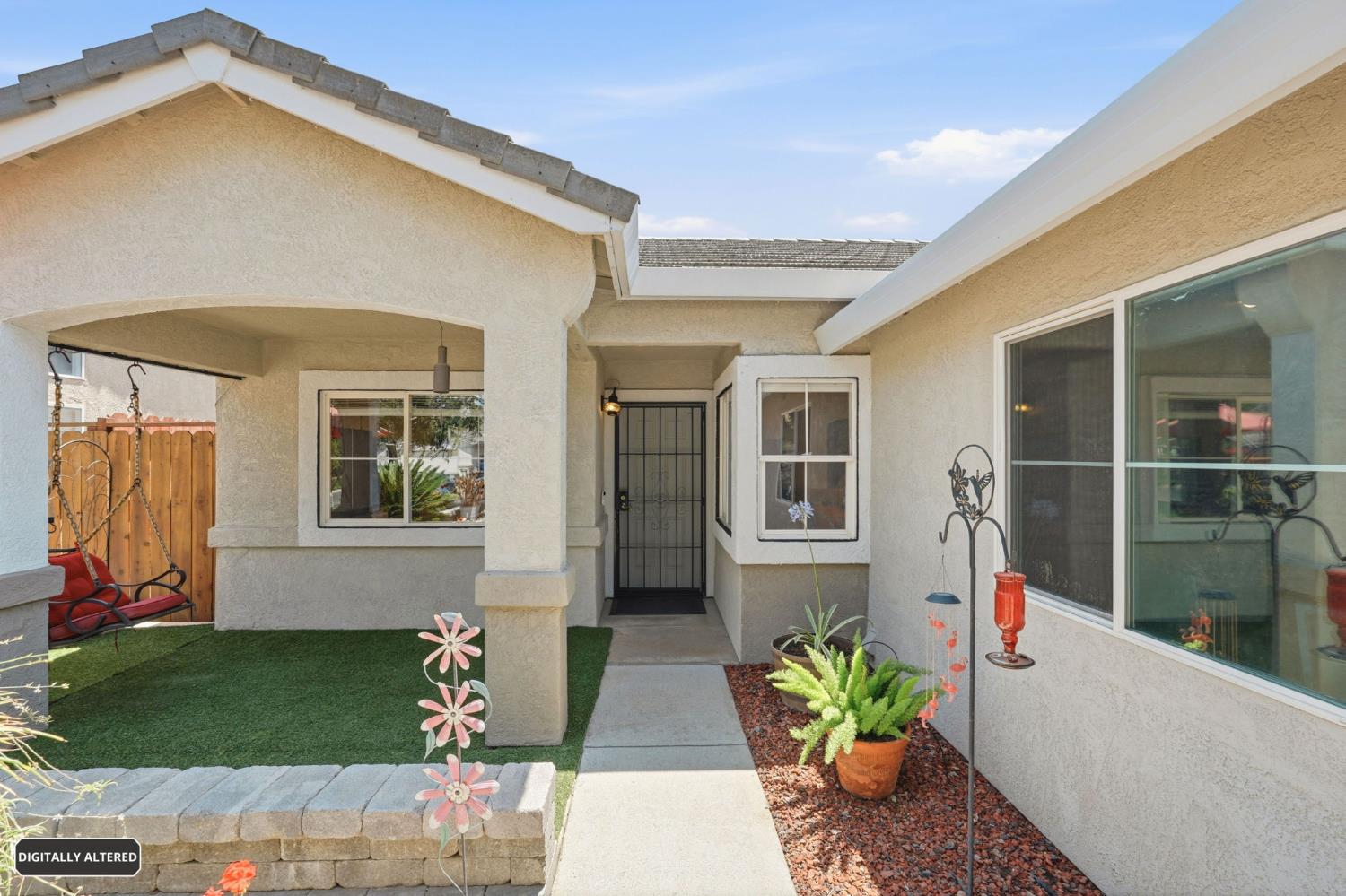 3720 Laurenburg Ave, Modesto, CA 95357