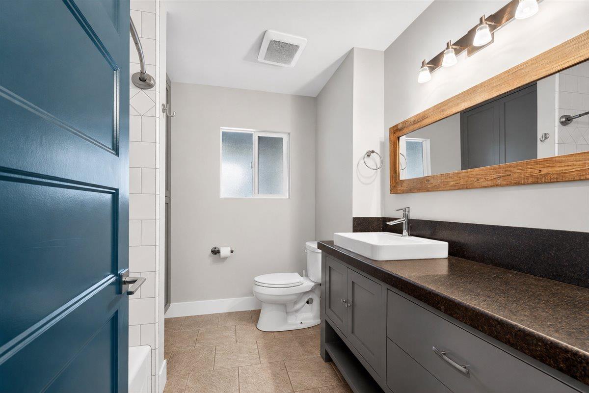 2424 Killarney Way, Modesto, CA 95355