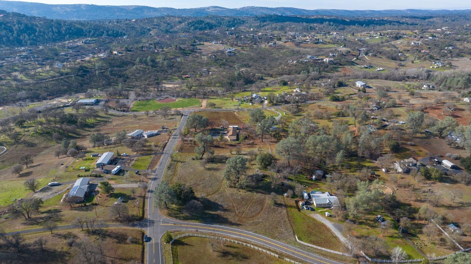 790 Pinon Dr, Copperopolis, CA 95228
