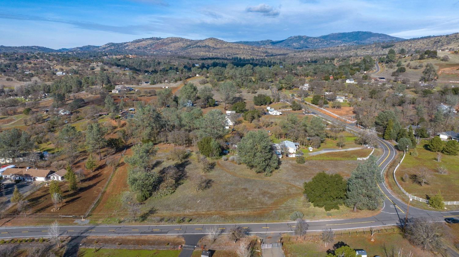 790 Pinon Dr, Copperopolis, CA 95228