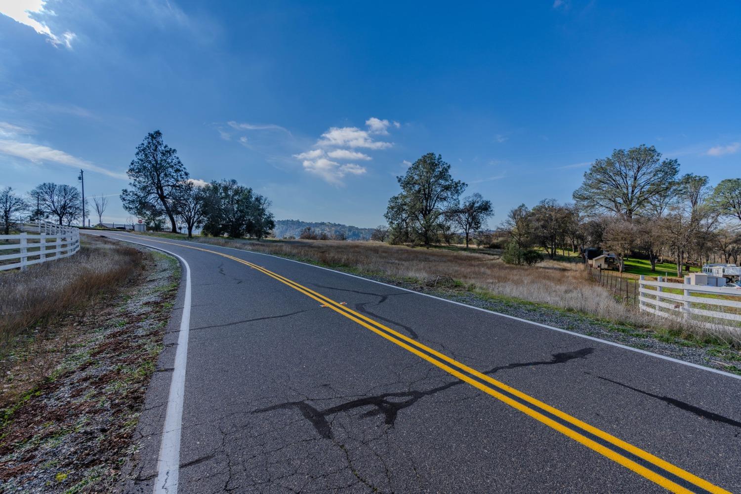 790 Pinon Dr, Copperopolis, CA 95228