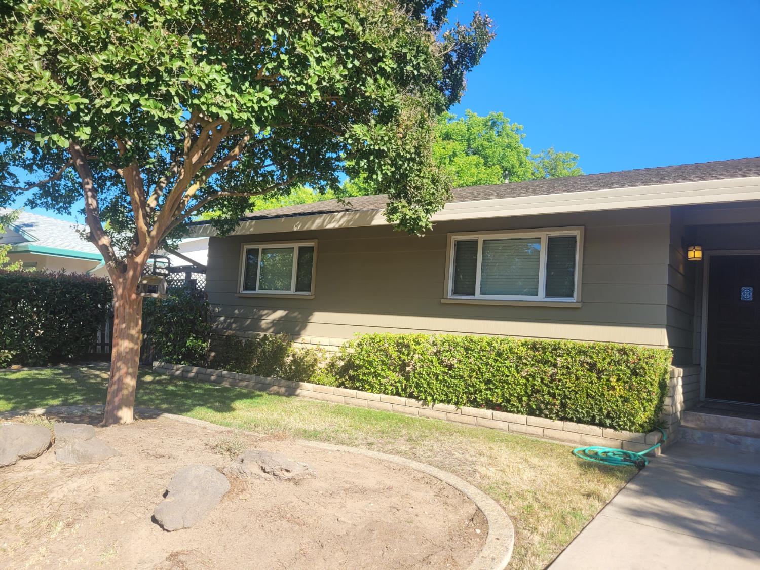 1677 Poplar St, Oakdale, CA 95361