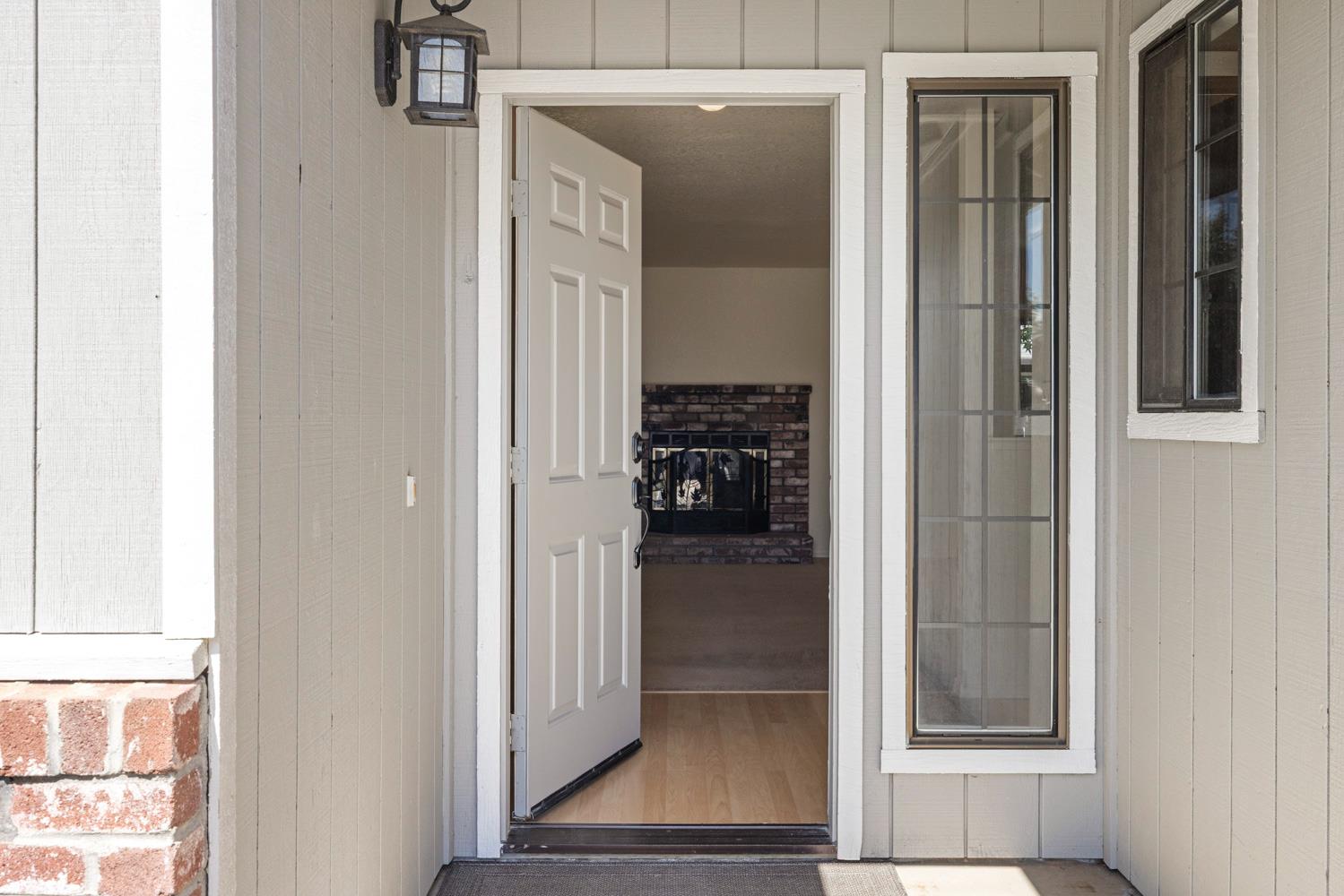 947 Kingery Dr, Ripon, CA 95366