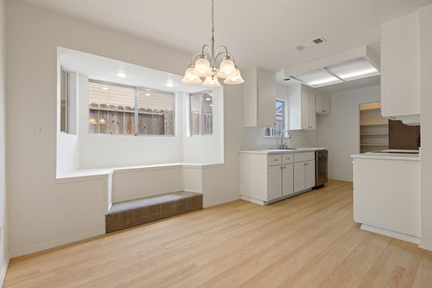 947 Kingery Dr, Ripon, CA 95366