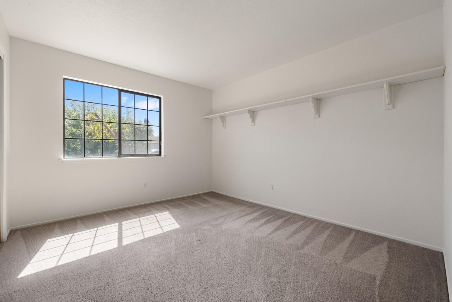 947 Kingery Dr, Ripon, CA 95366