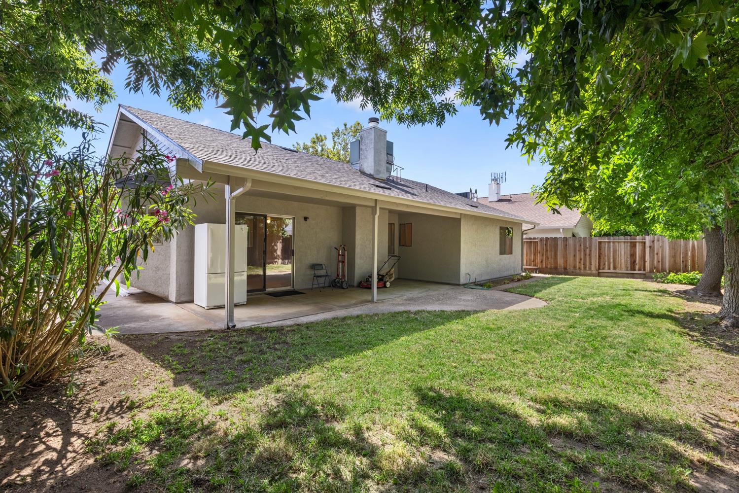 947 Kingery Dr, Ripon, CA 95366