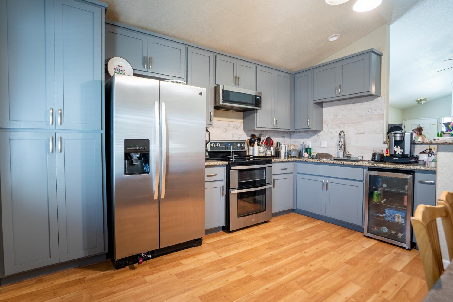 1089 La Mesa Street, Escalon, CA 95320
