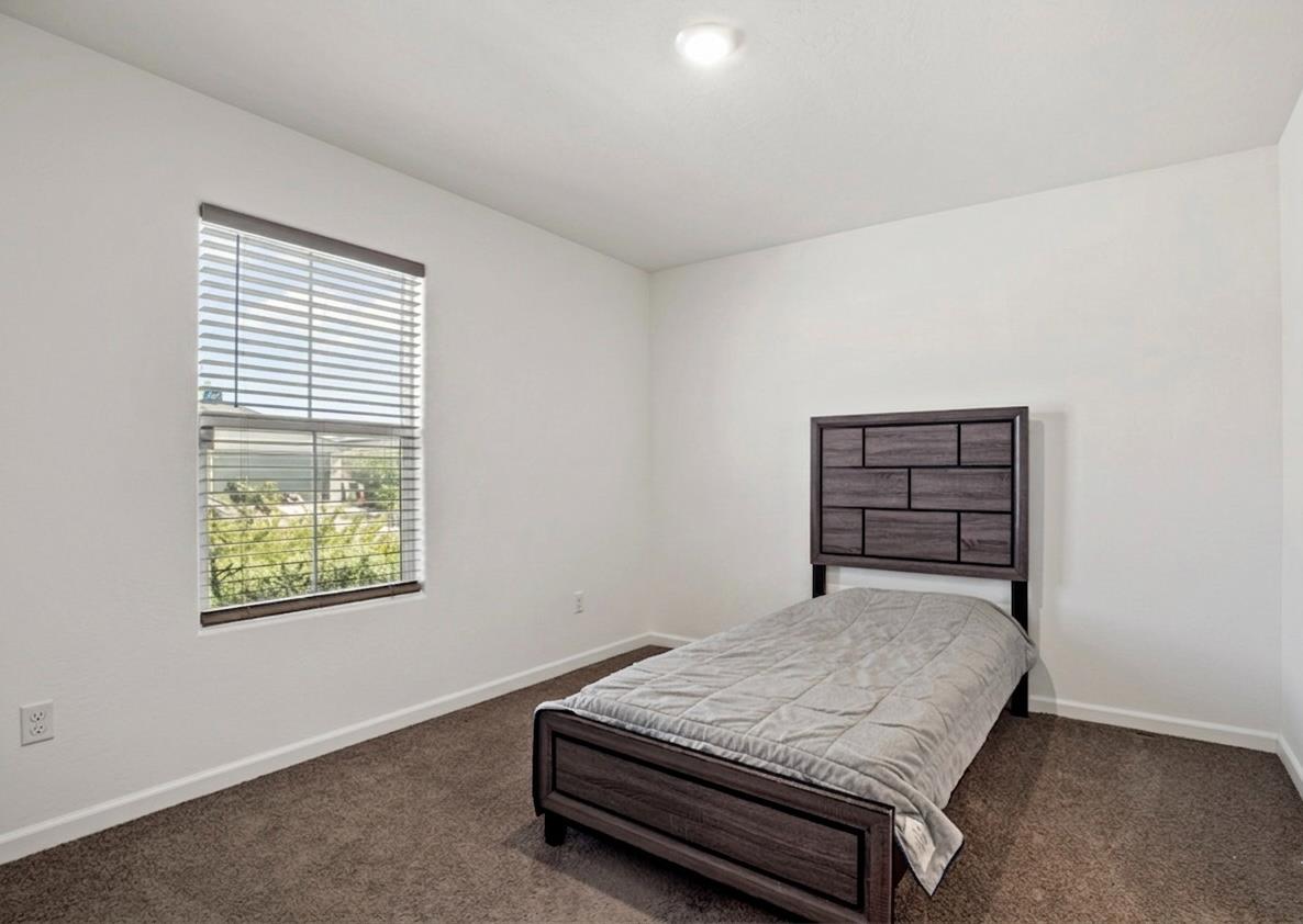 254 Grand Canyon Ct, Merced, CA 95341