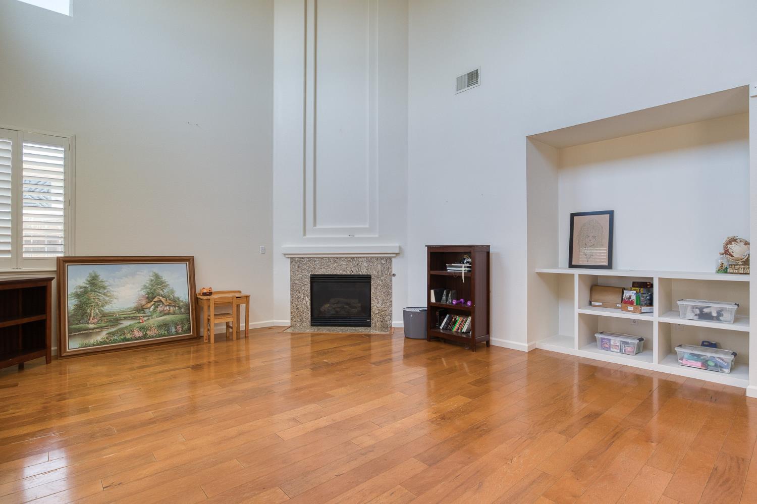 3724 Macadamia Ln, Ceres, CA 95307