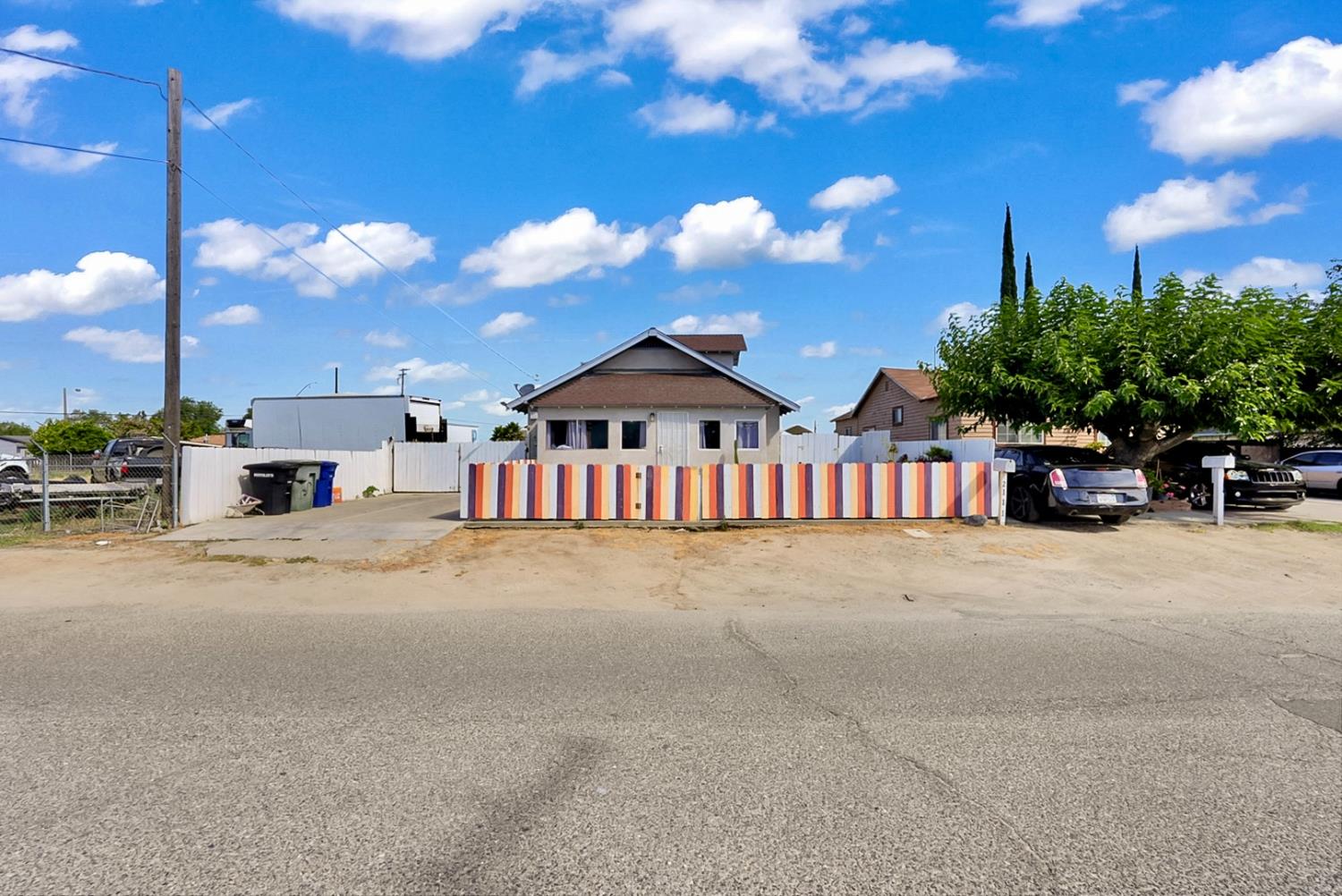 2111 Hackett Rd, Ceres, CA 95307