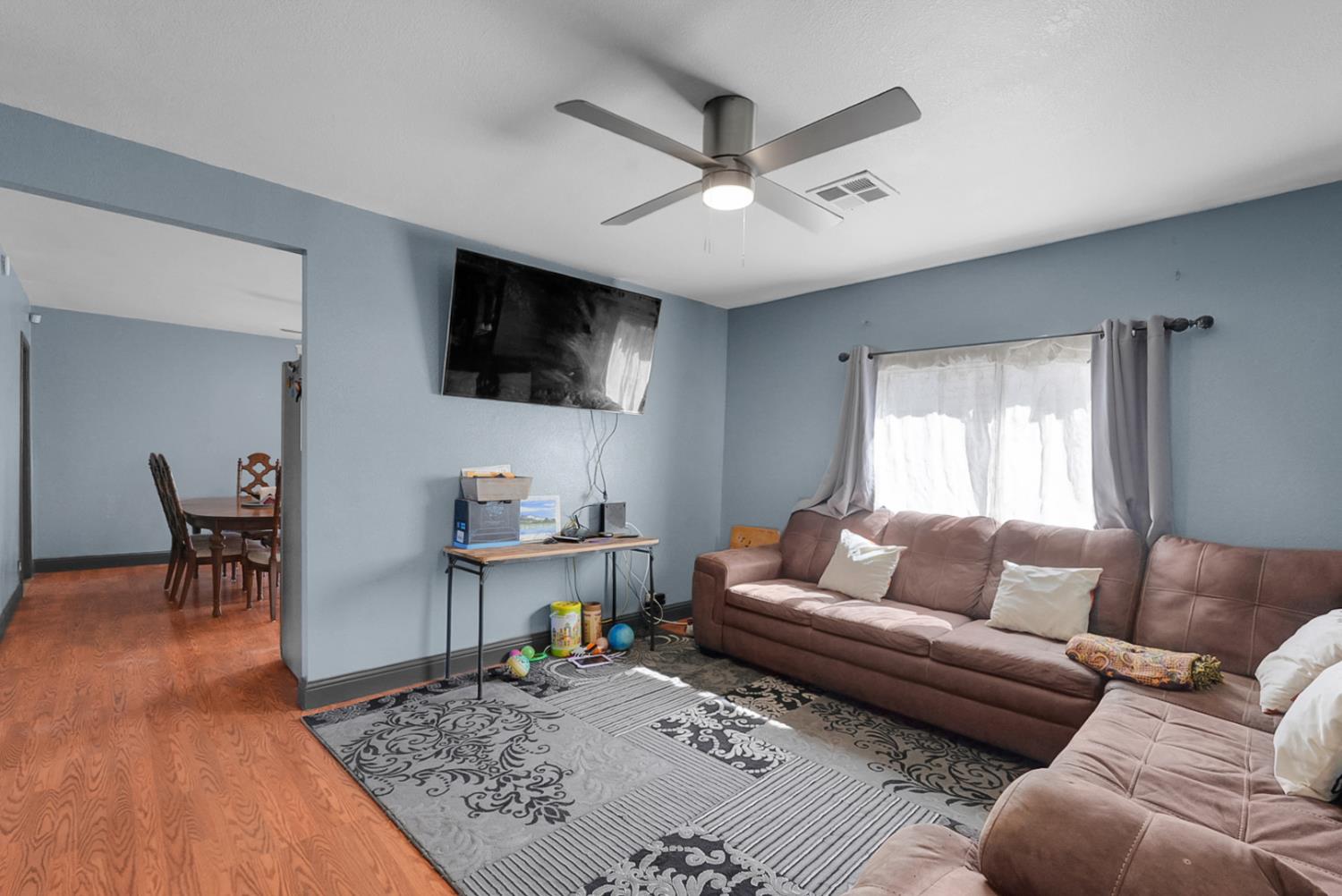 2111 Hackett Rd, Ceres, CA 95307