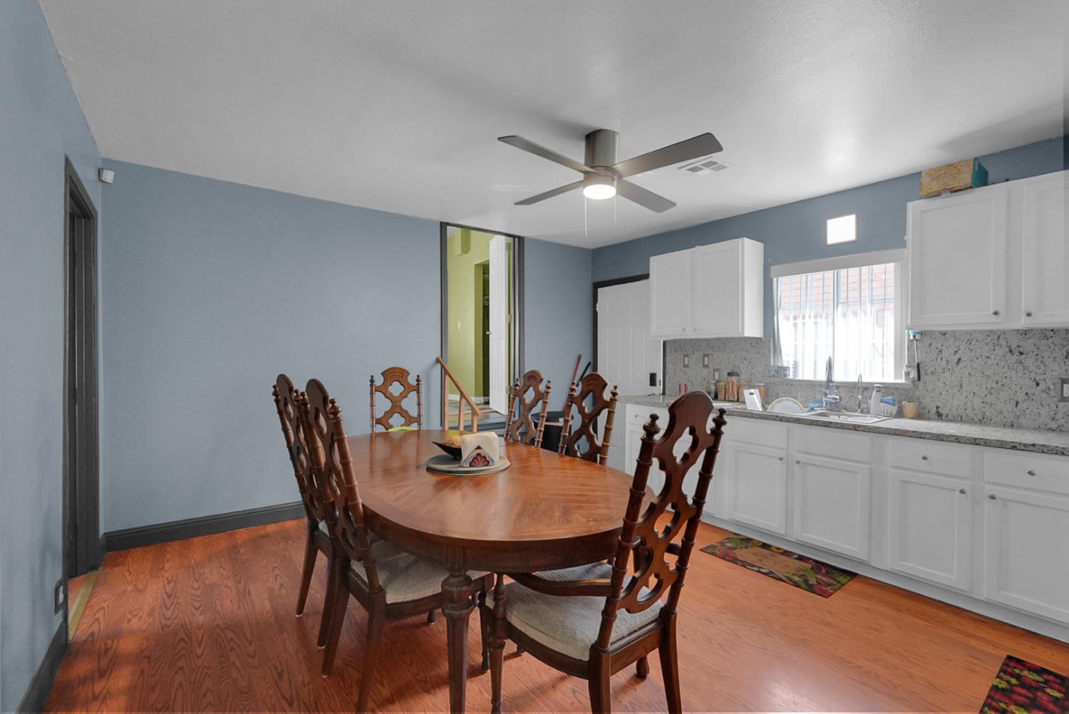 2111 Hackett Rd, Ceres, CA 95307