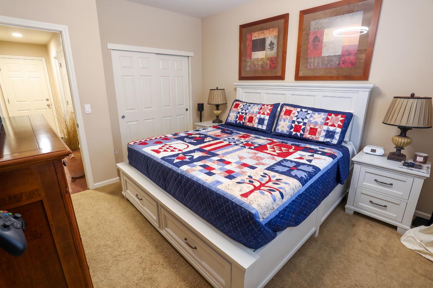 211 Las Palmas St, Los Banos, CA 93635