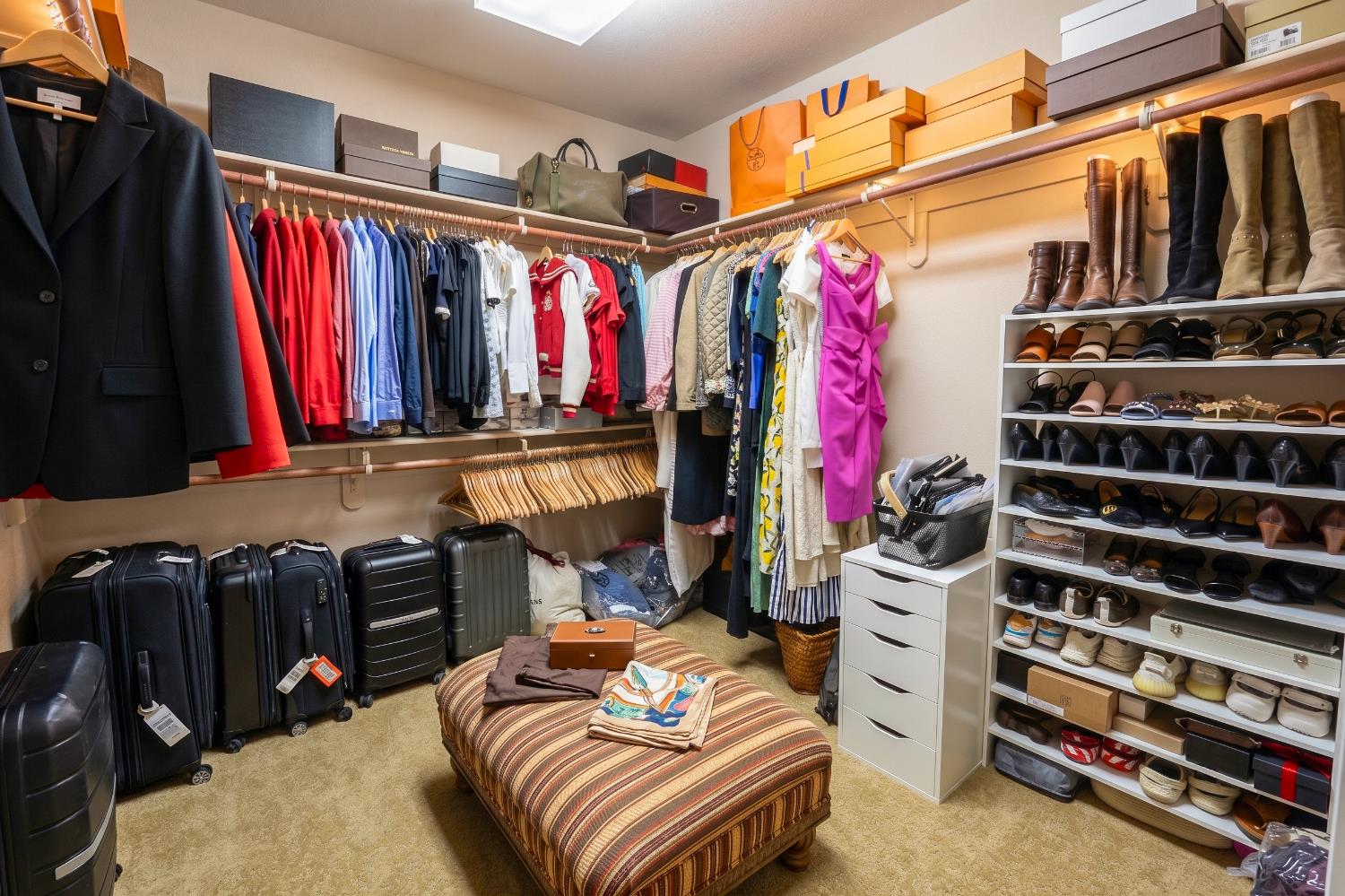 211 Las Palmas St, Los Banos, CA 93635