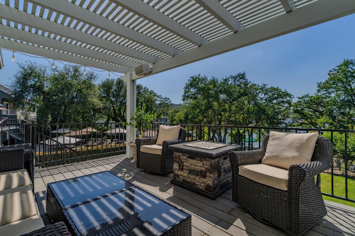 25 Waterfront court, Copperopolis, CA 95228