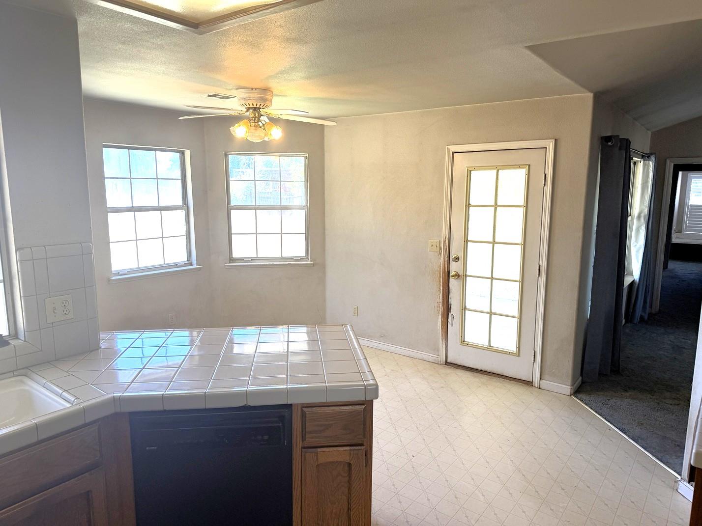 6083 Raymond Ct, Atwater, CA 95301