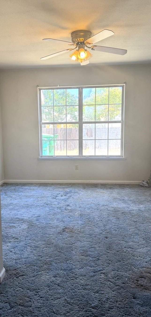 6083 Raymond Ct, Atwater, CA 95301
