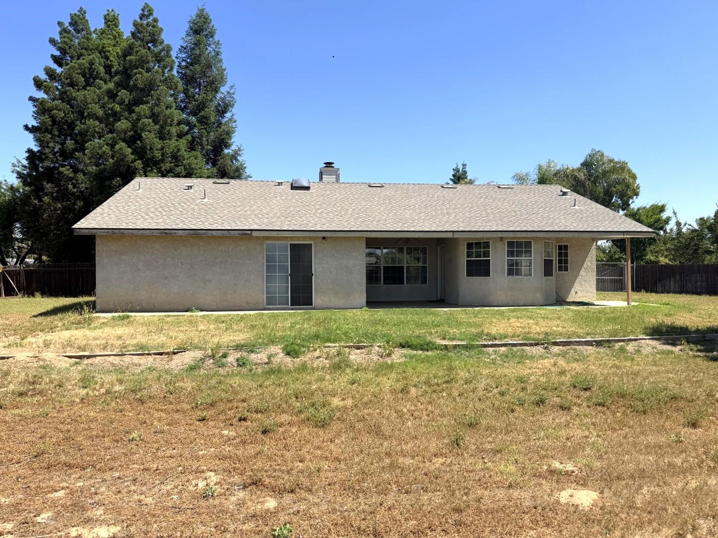 6083 Raymond Ct, Atwater, CA 95301