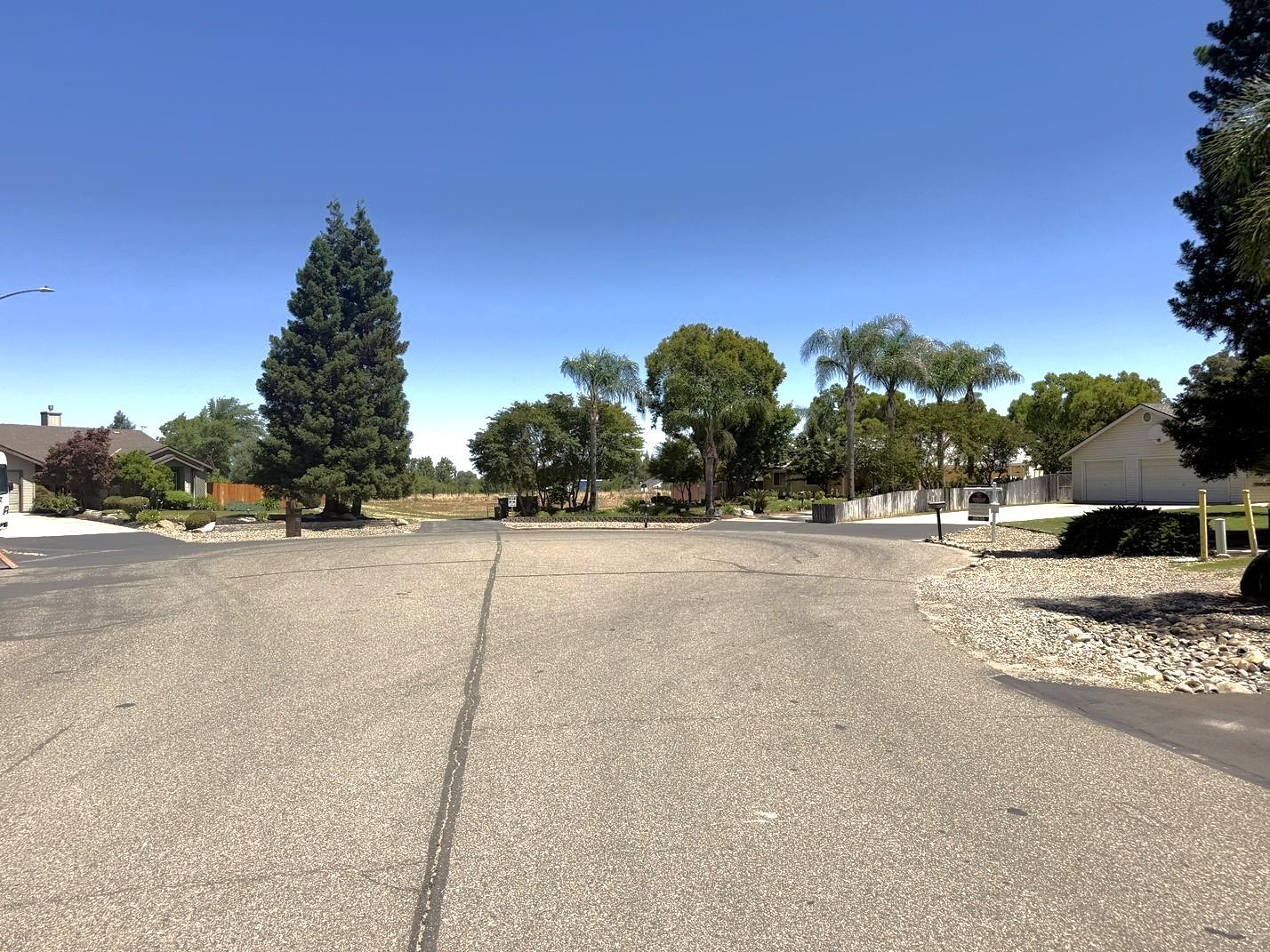 6083 Raymond Ct, Atwater, CA 95301
