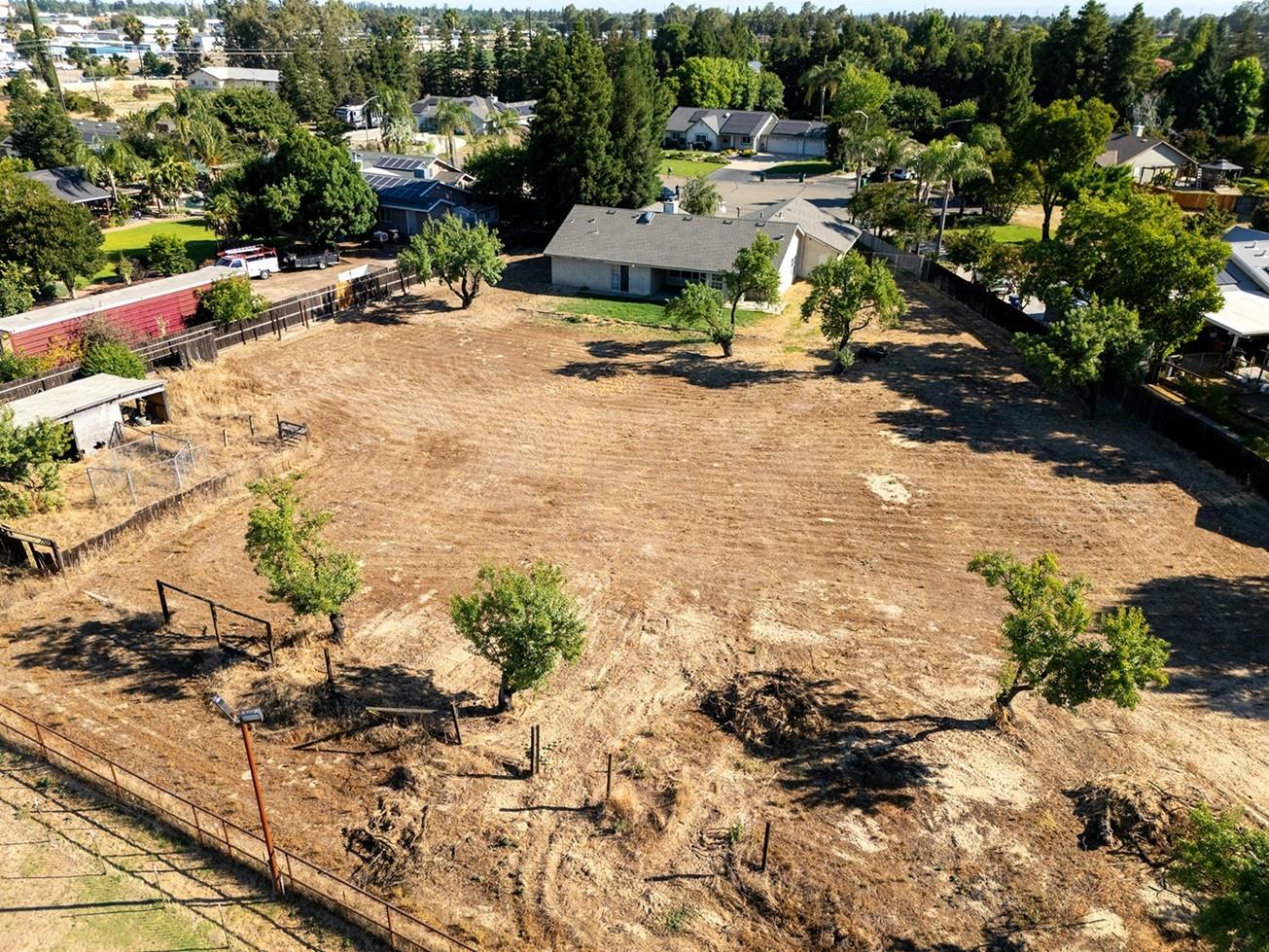 6083 Raymond Ct, Atwater, CA 95301