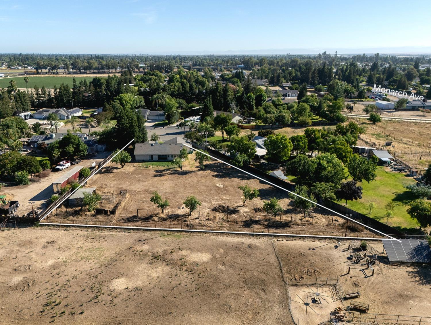 6083 Raymond Ct, Atwater, CA 95301