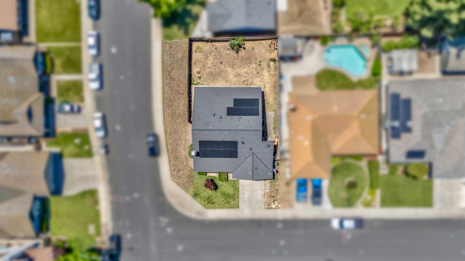 5713 Prince Edward Ln, Riverbank, CA 95367