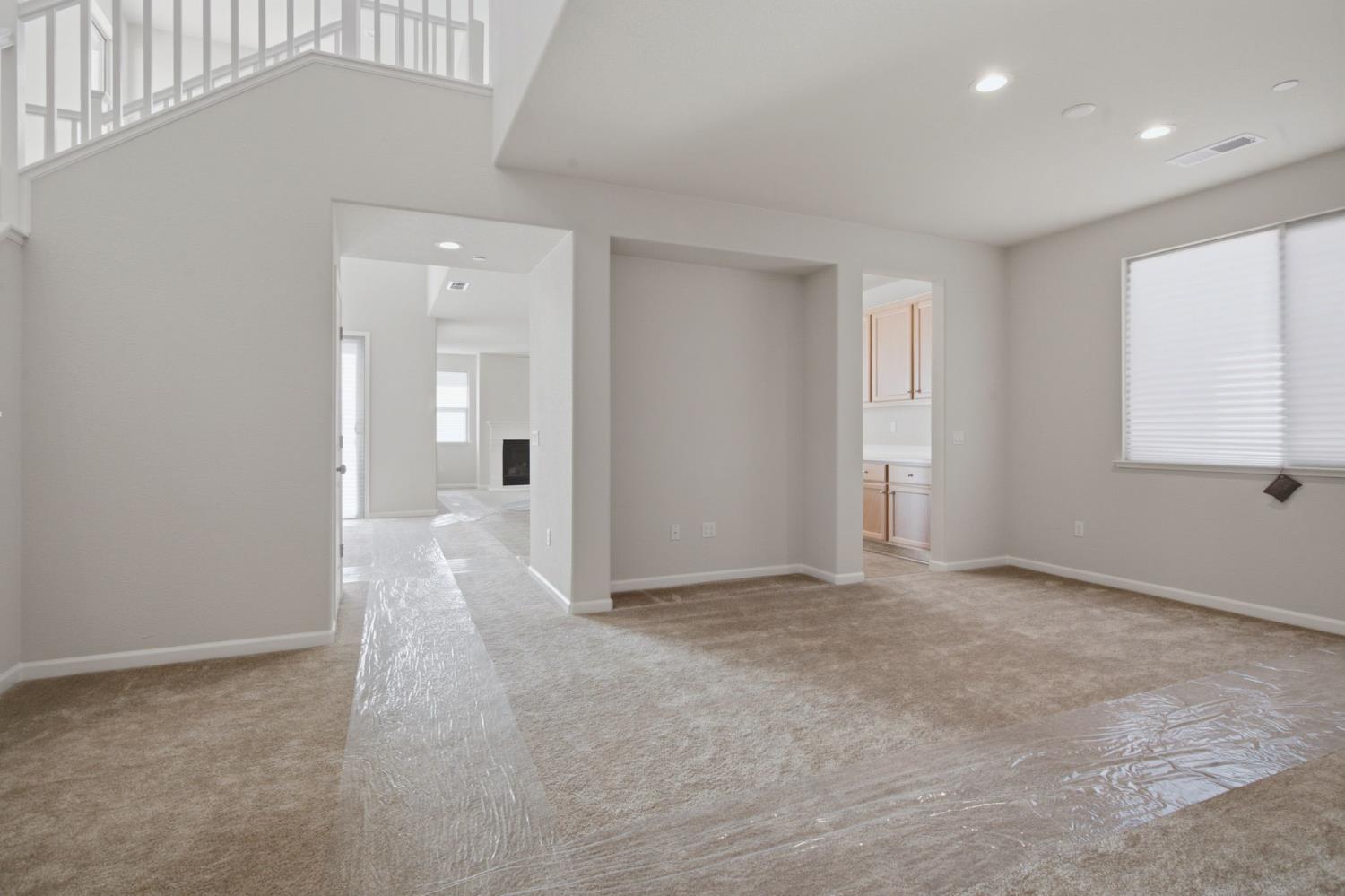 4344 Vanguard Dr, Modesto, CA 95356