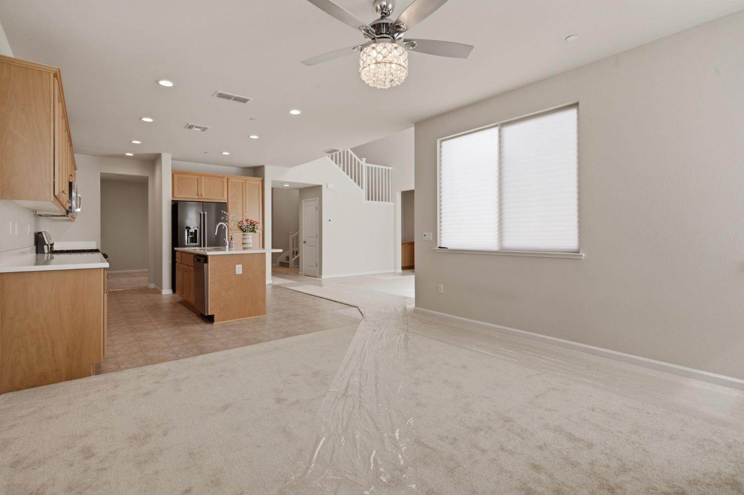 4344 Vanguard Dr, Modesto, CA 95356