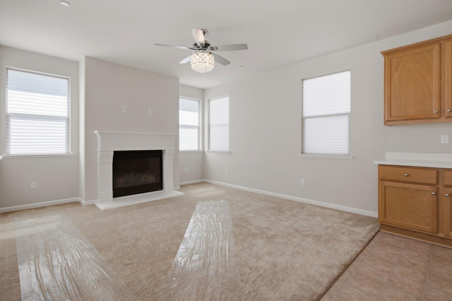 4344 Vanguard Dr, Modesto, CA 95356