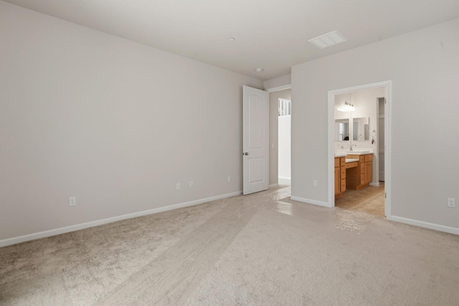 4344 Vanguard Dr, Modesto, CA 95356
