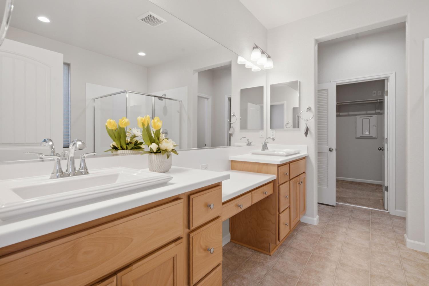 4344 Vanguard Dr, Modesto, CA 95356