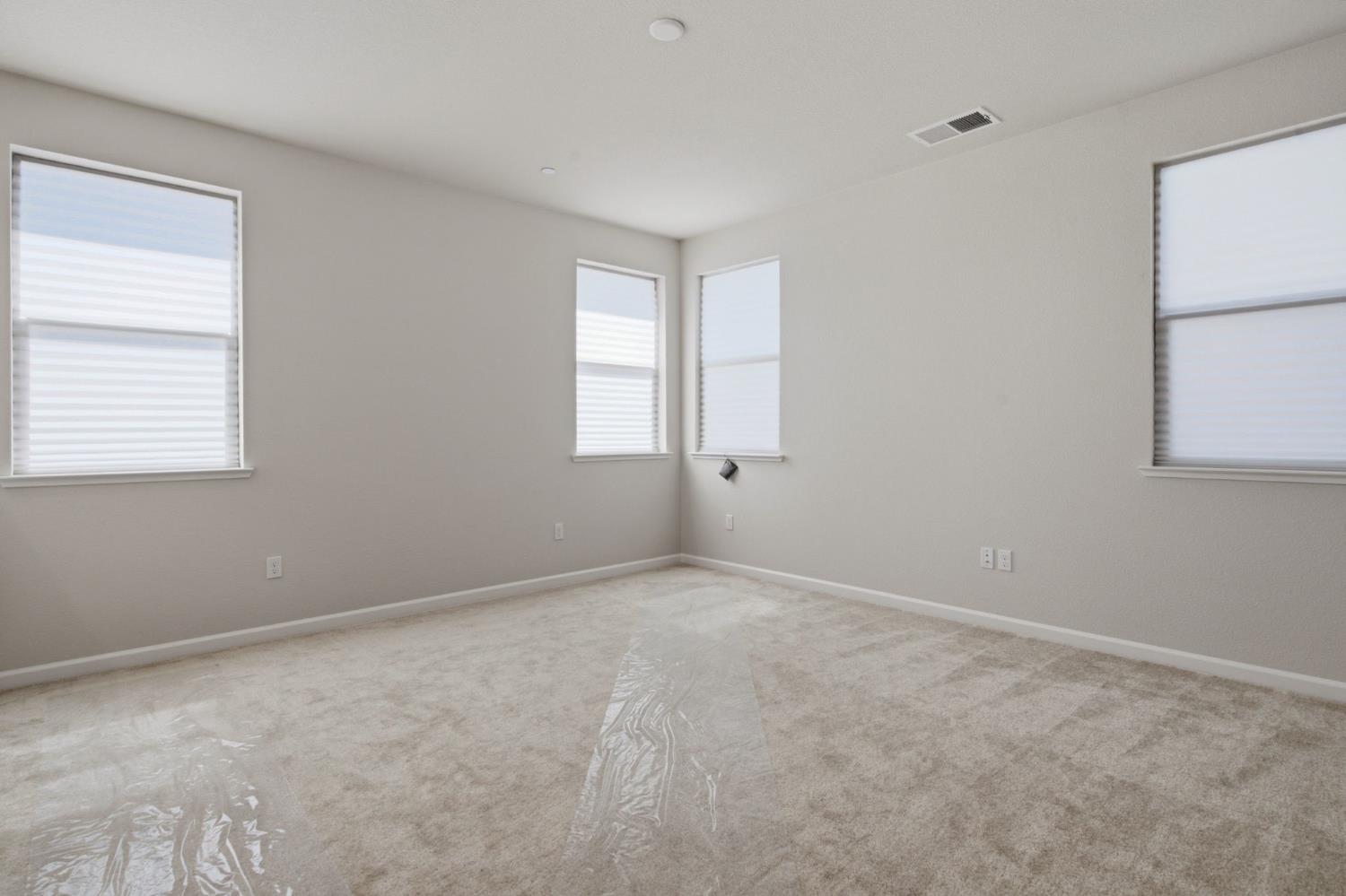 4344 Vanguard Dr, Modesto, CA 95356