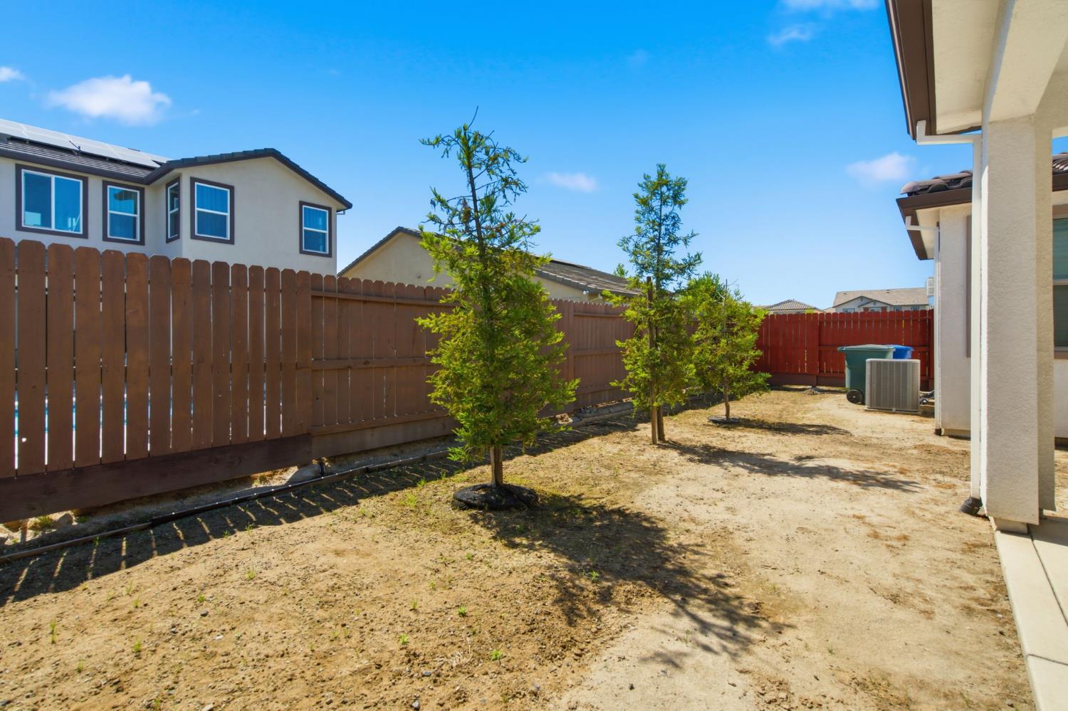4344 Vanguard Dr, Modesto, CA 95356