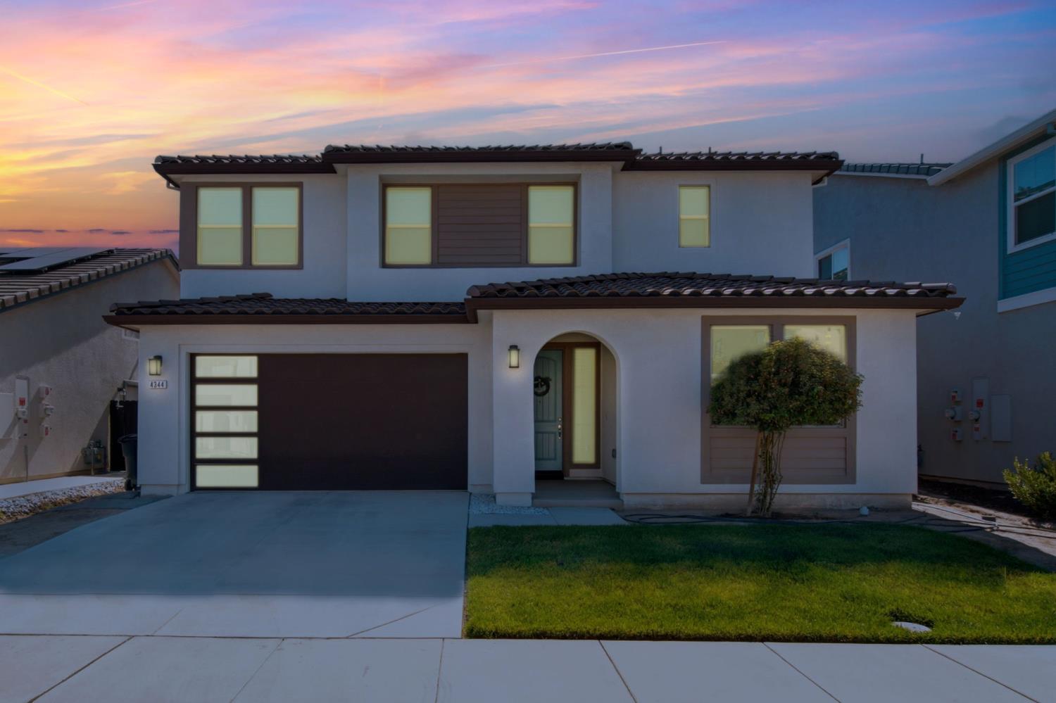 4344 Vanguard Dr, Modesto, CA 95356