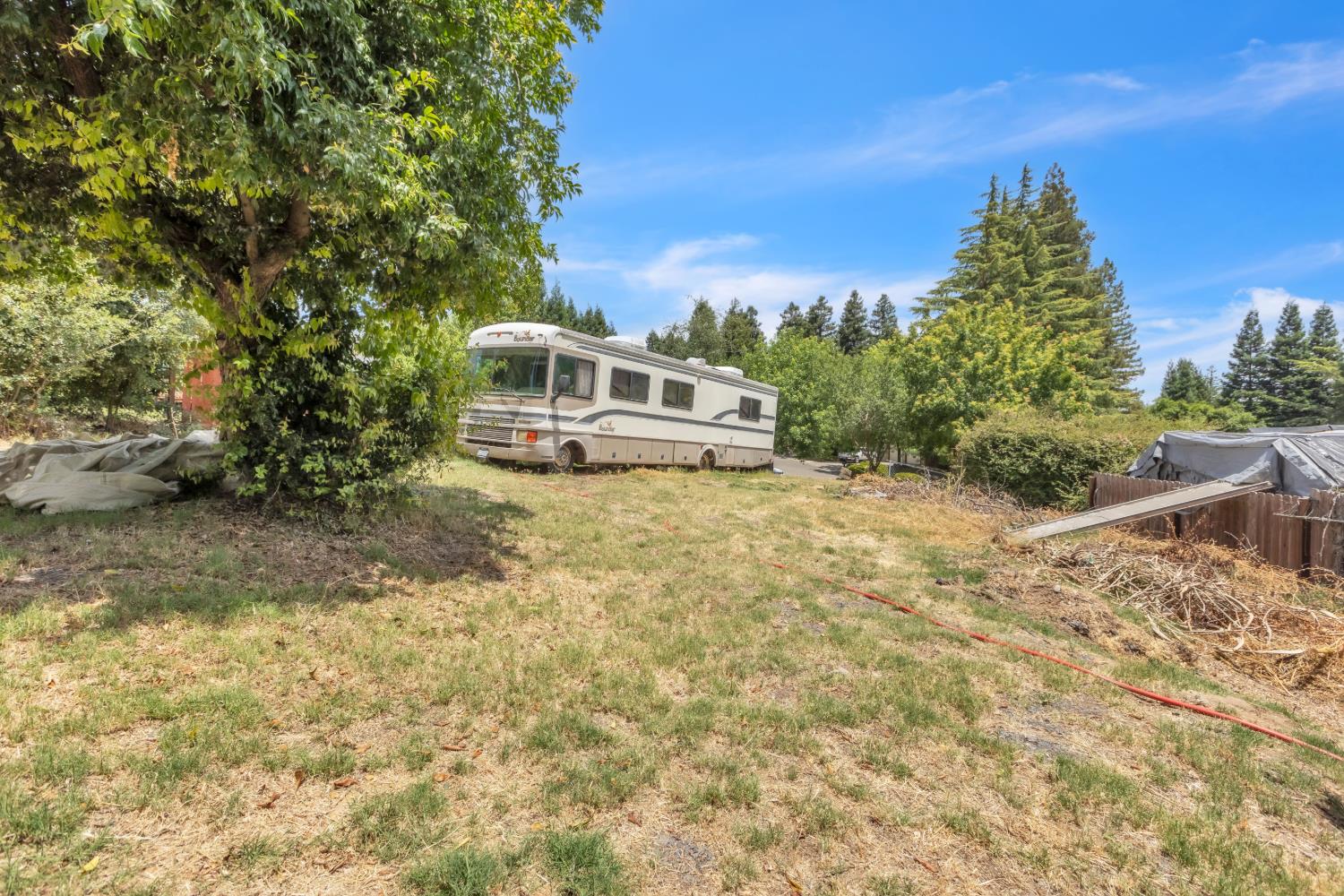 9901 Wild Oak Ct, Oakdale, CA 95361