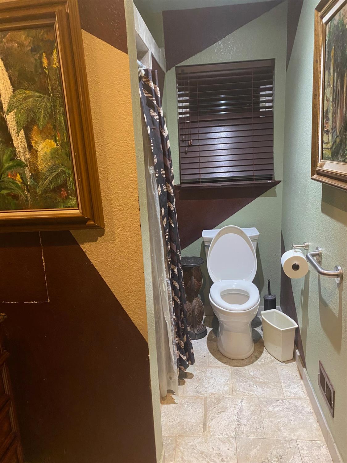 9901 Wild Oak Ct, Oakdale, CA 95361