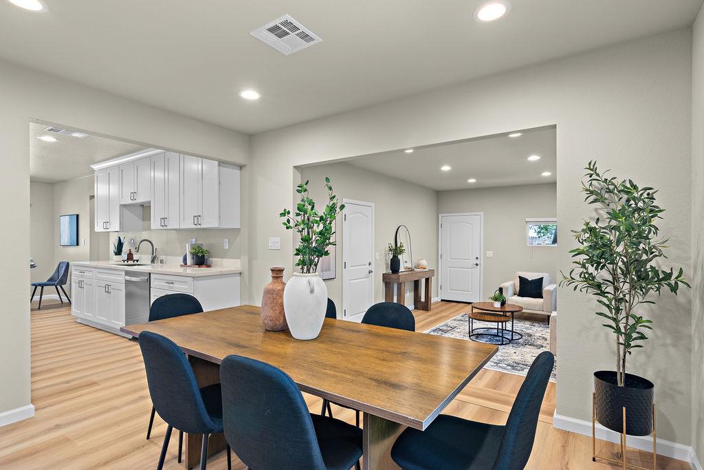 909 Malibu Ct, Modesto, CA 95350