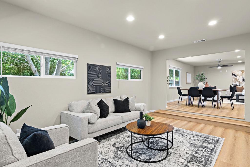 909 Malibu Ct, Modesto, CA 95350