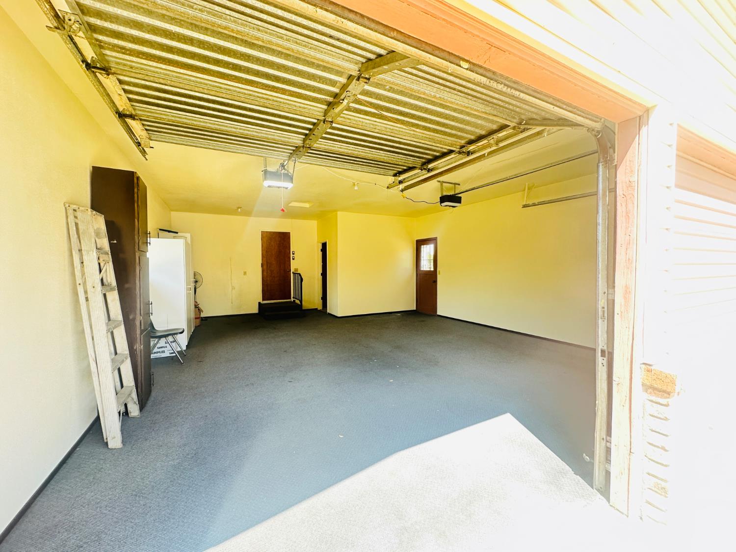 1633 Walnut, Escalon, CA 95320