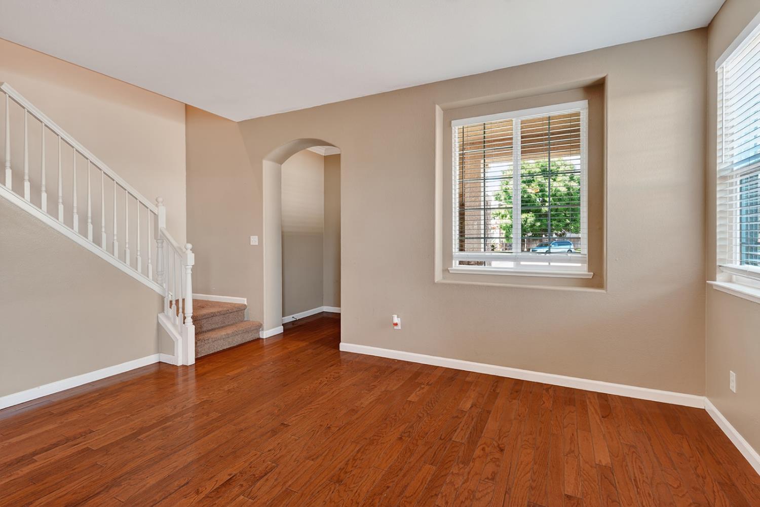 1305 Derby Dr, Merced, CA 95348