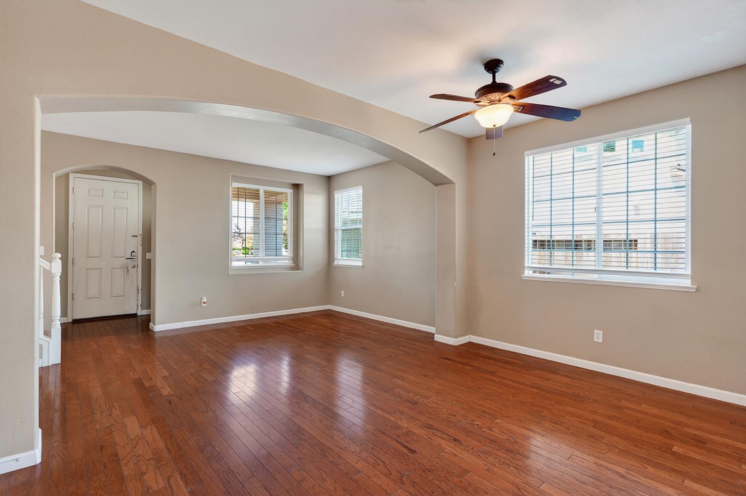 1305 Derby Dr, Merced, CA 95348