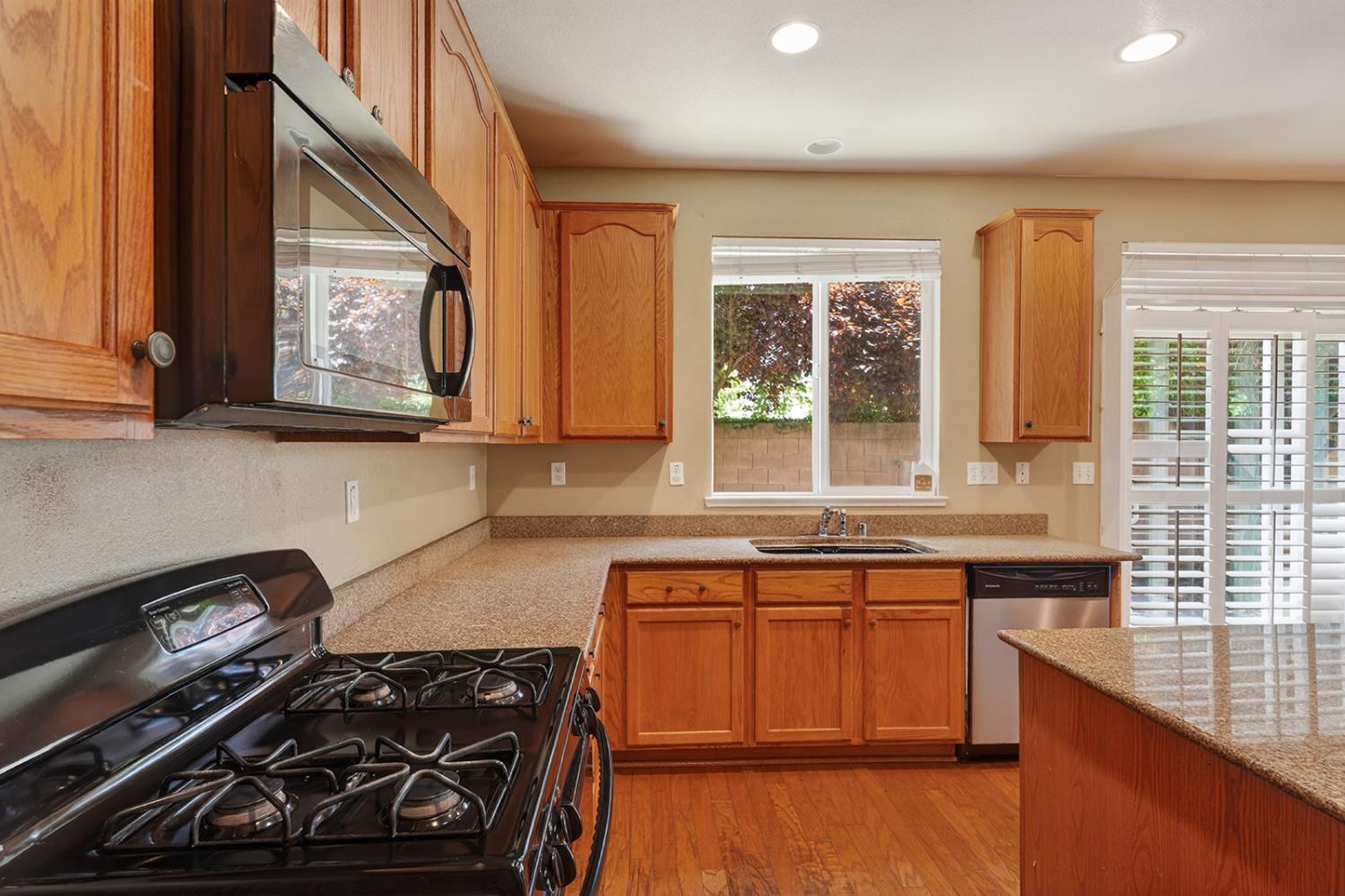 1305 Derby Dr, Merced, CA 95348