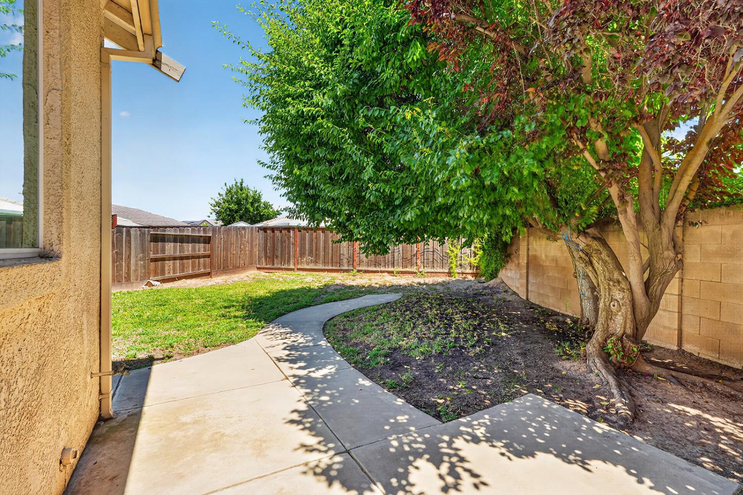 1305 Derby Dr, Merced, CA 95348