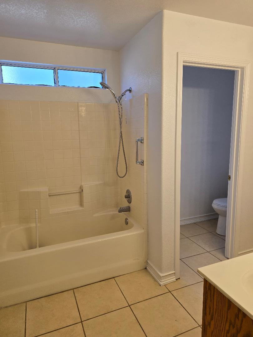 29124 Rio Verde Dr, Gustine, CA 95322