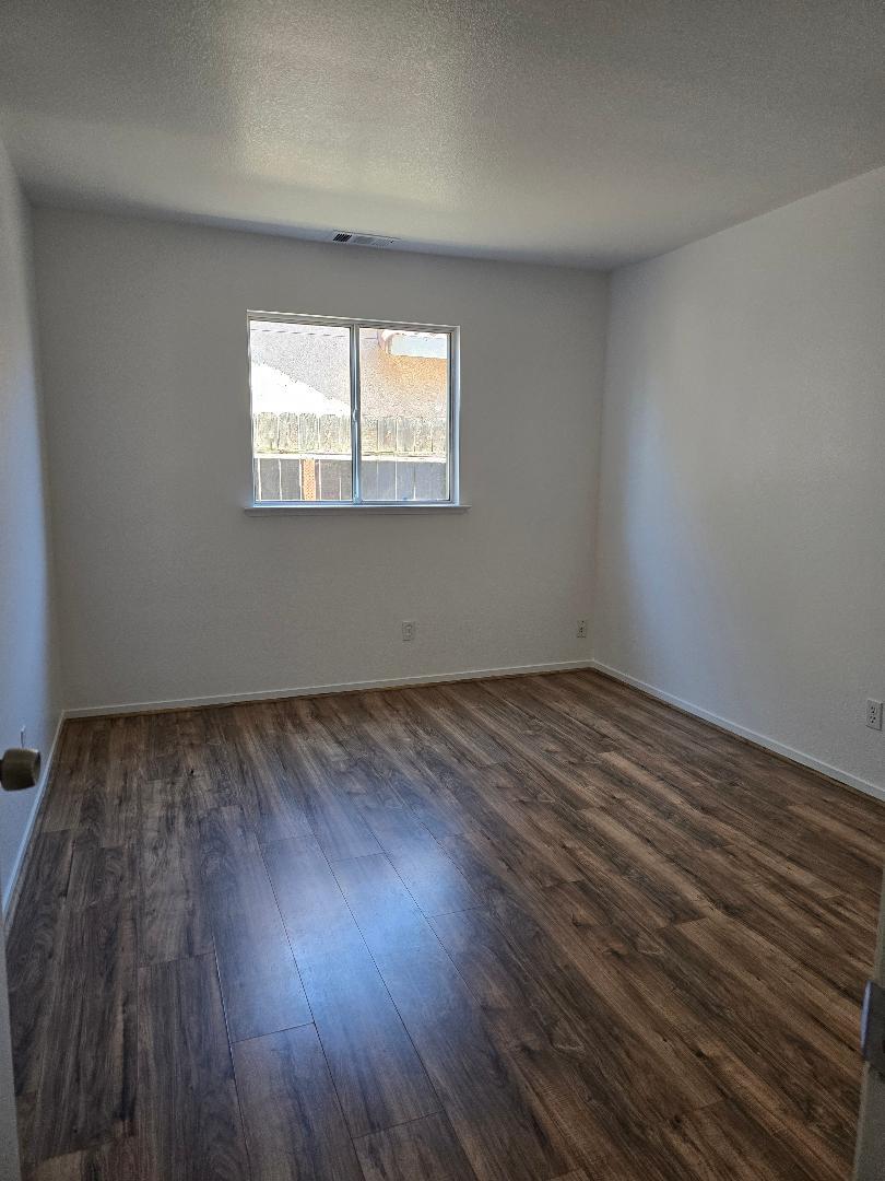 29124 Rio Verde Dr, Gustine, CA 95322
