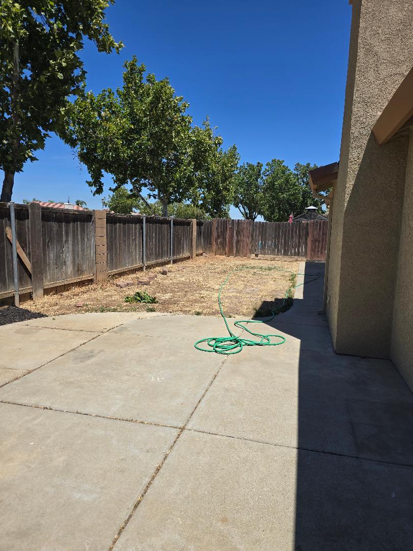 29124 Rio Verde Dr, Gustine, CA 95322